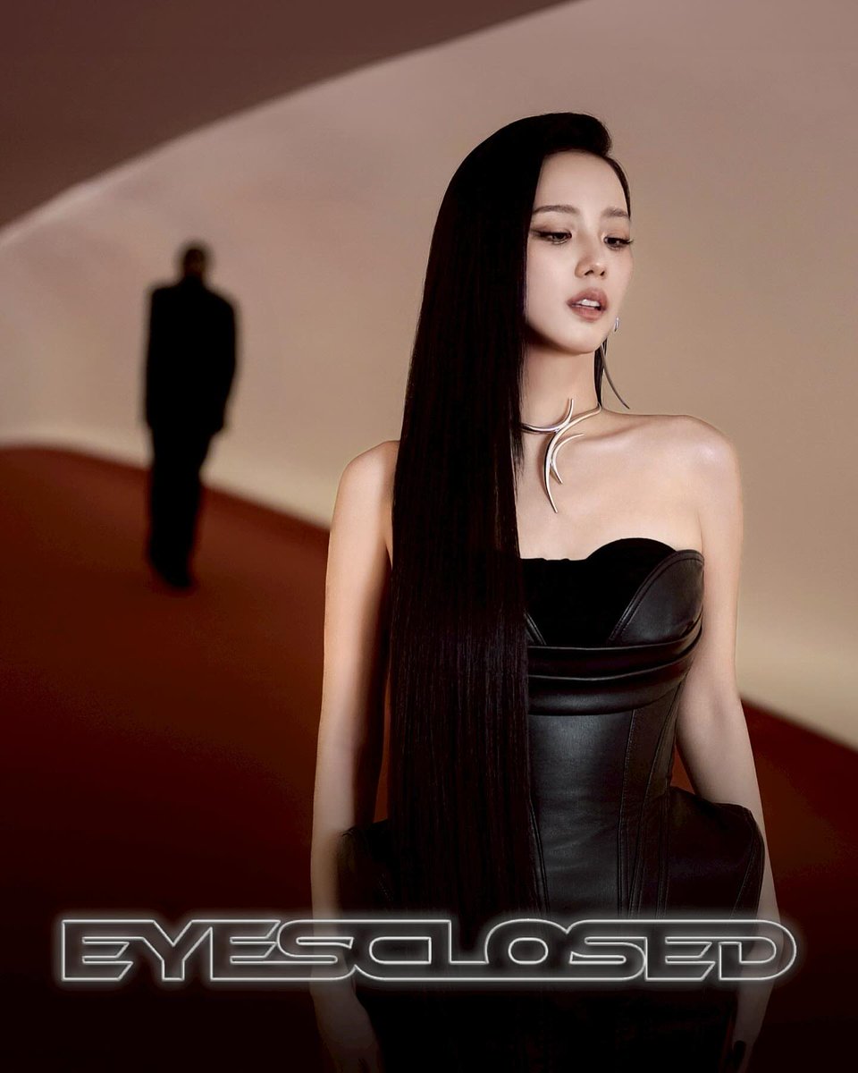 EYES CLOSED BY JISOO AND ZAYN OMG?