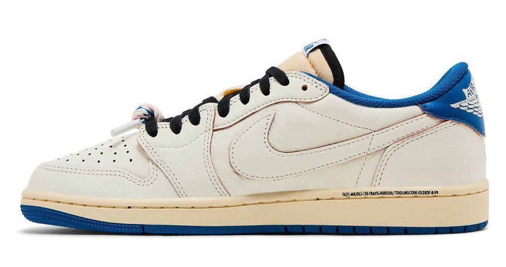 JustFreshKicks's tweet photo. Travis Scott x Fragment x Air Jordan 1 Low 🌵 

• November 2025
• Full family sizing
• 40,000 pairs
• $155 https://t.co/RzbSz3RfVb