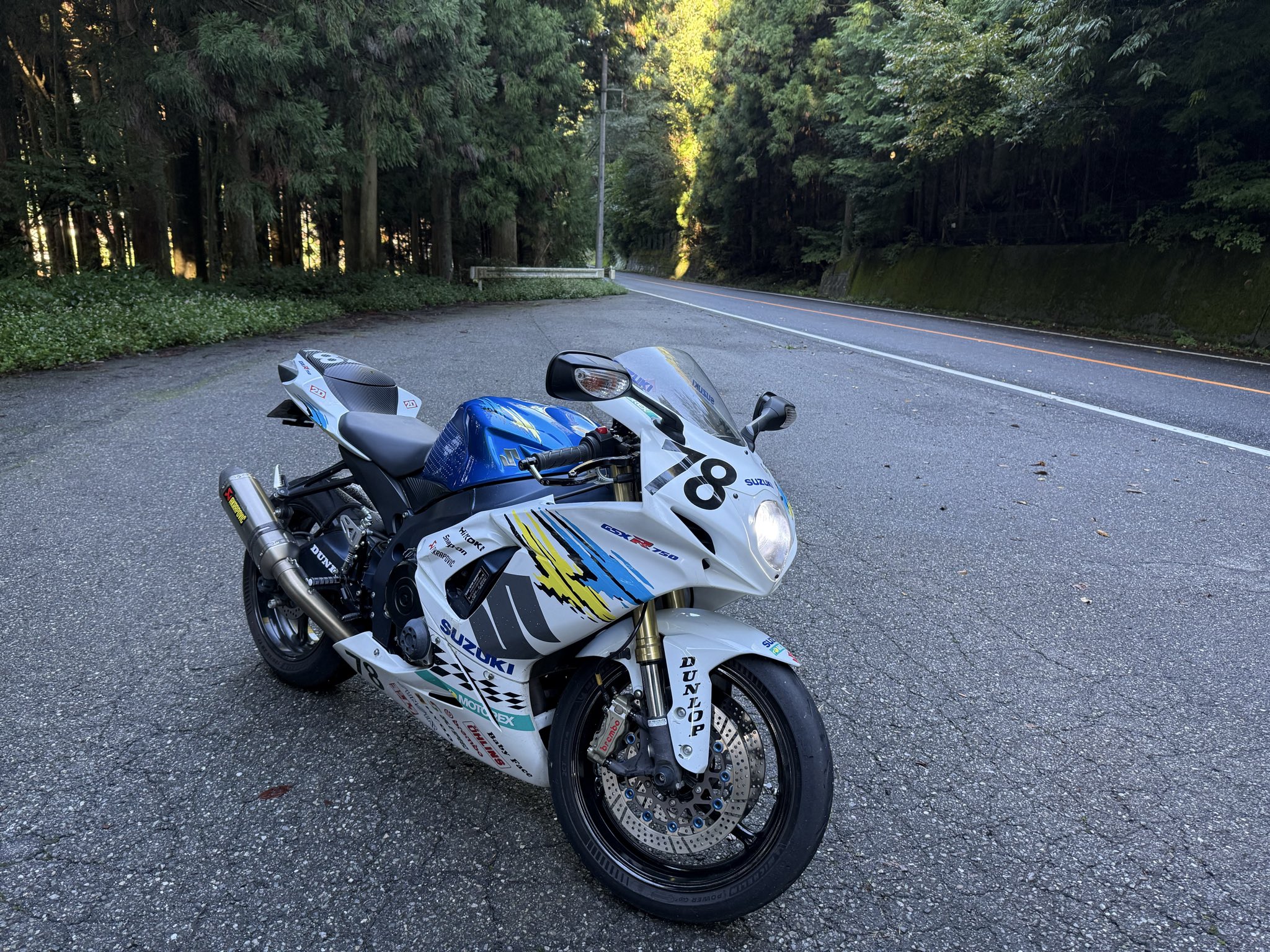 俺のポニータ EZシャーシ スパイクタイヤ＆ホイールセット | タミヤ
