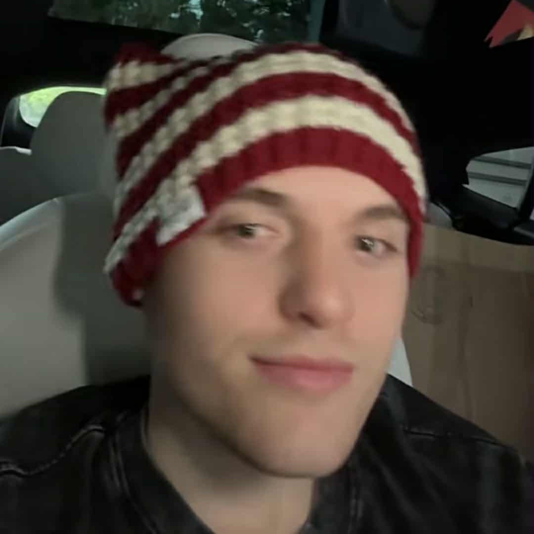 does it ever drive you crazy just how fast the night changes😭😭😭