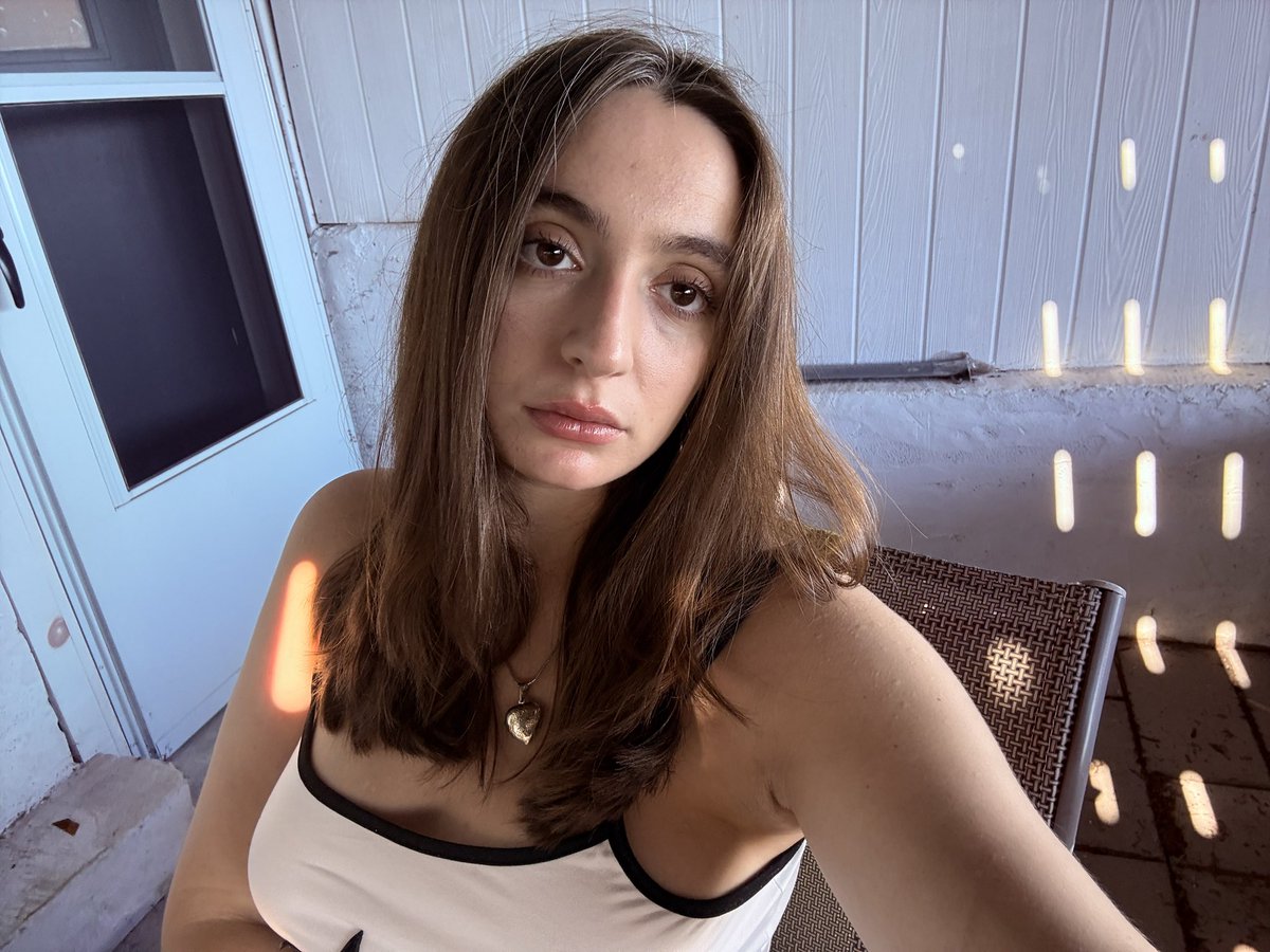 sedatedgrande's tweet photo. i am so mf pretty like... https://t.co/2tSSqATAZ8