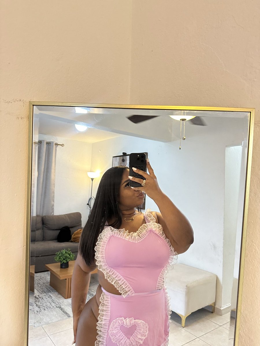 ᒪᒪᑌᐯIᗩ…♥️ tweet media