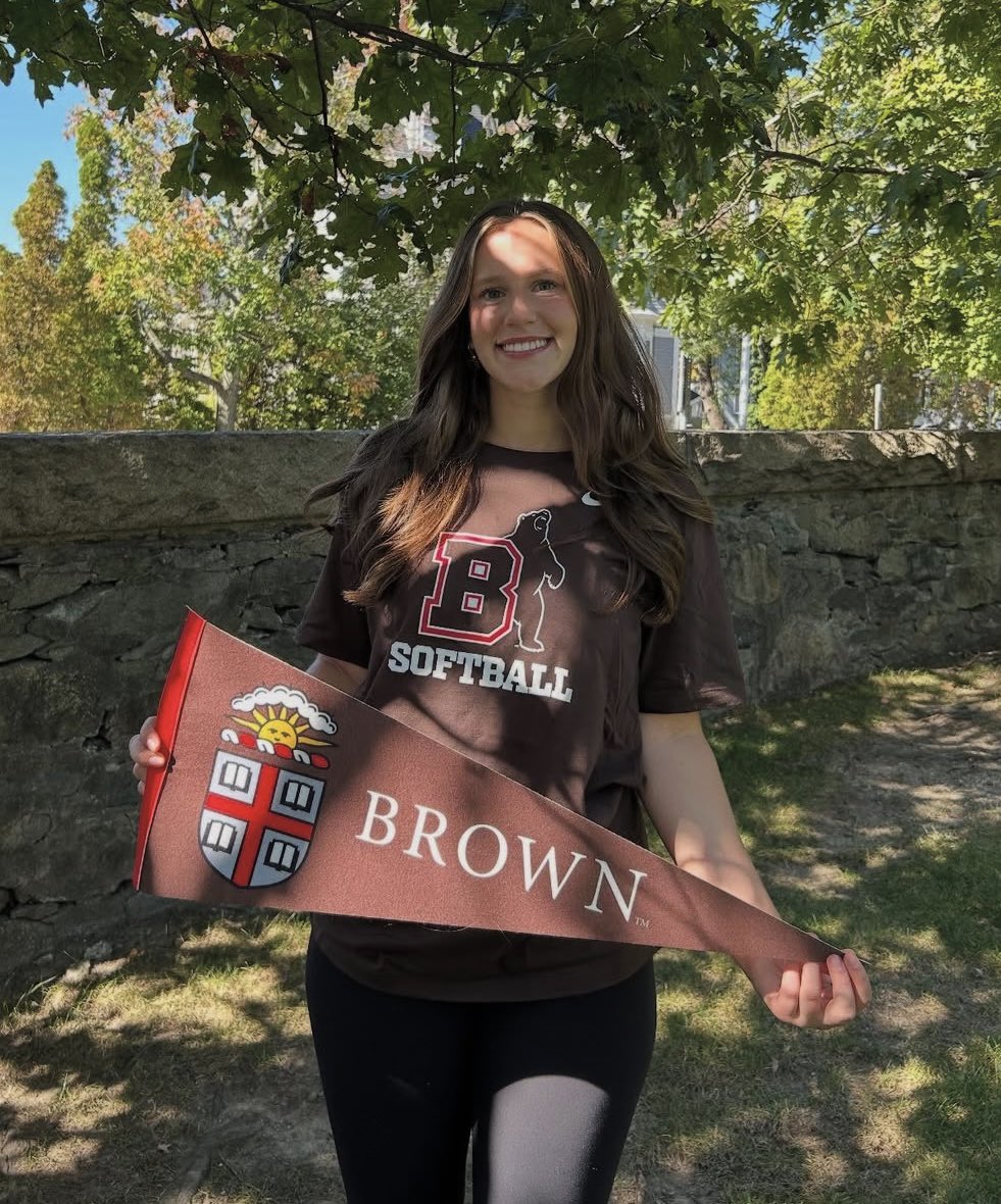 TWO TO BROWN

Bears open their 2027 class today with a couple of talents from the south

🐻Ava Solberg
🐻Orlando, Florida 
🐻Tampa Mustangs 
🐻2B/R

🐻Lily Kimball
🐻Milton, Georgia 
🐻Athletics Gold
🐻RHP/1B/R

HUGE commitments that will greatly impact College Hill