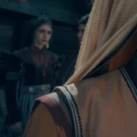 İlk fragman biliyorum ama Yeni Fatmayı çok merak ediyorum kızımı kenarda köşede görmek istemiyorum bu sezon cenk meydanlarında Osmanın Orhanın yanı basında görmek istiyorum 🥺

#KuruluşOrhan #FatmaHatun