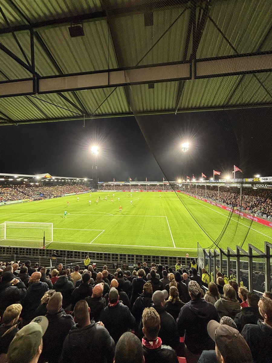 Leuk hoor dat olympisch stadion in Athene, maar er gaat niks boven onze eigen adelaarshorst. #GAEnec