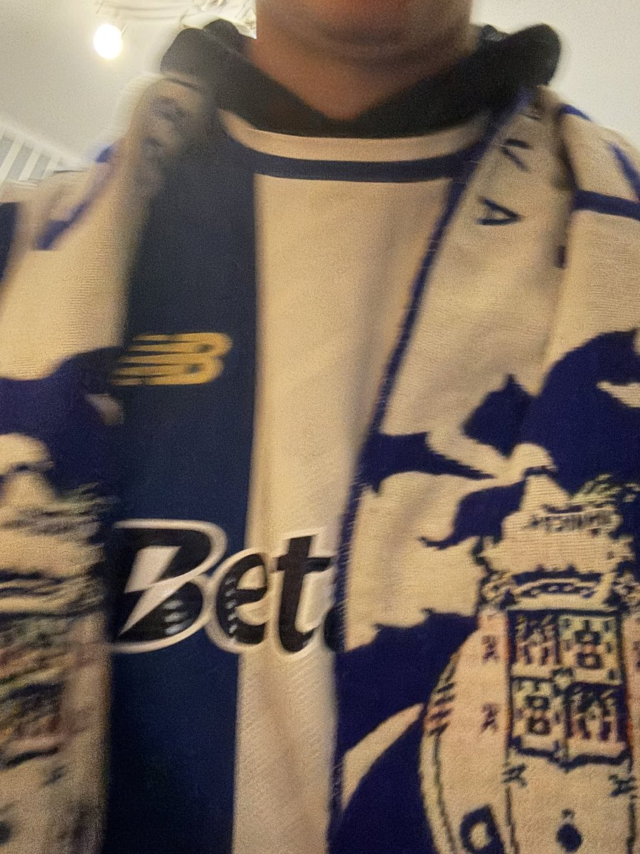 goncalofx99's tweet photo. Bem, ou vou voltar a casa muito contente ou muito triste. Vamos ver https://t.co/WP2pLx36cT
