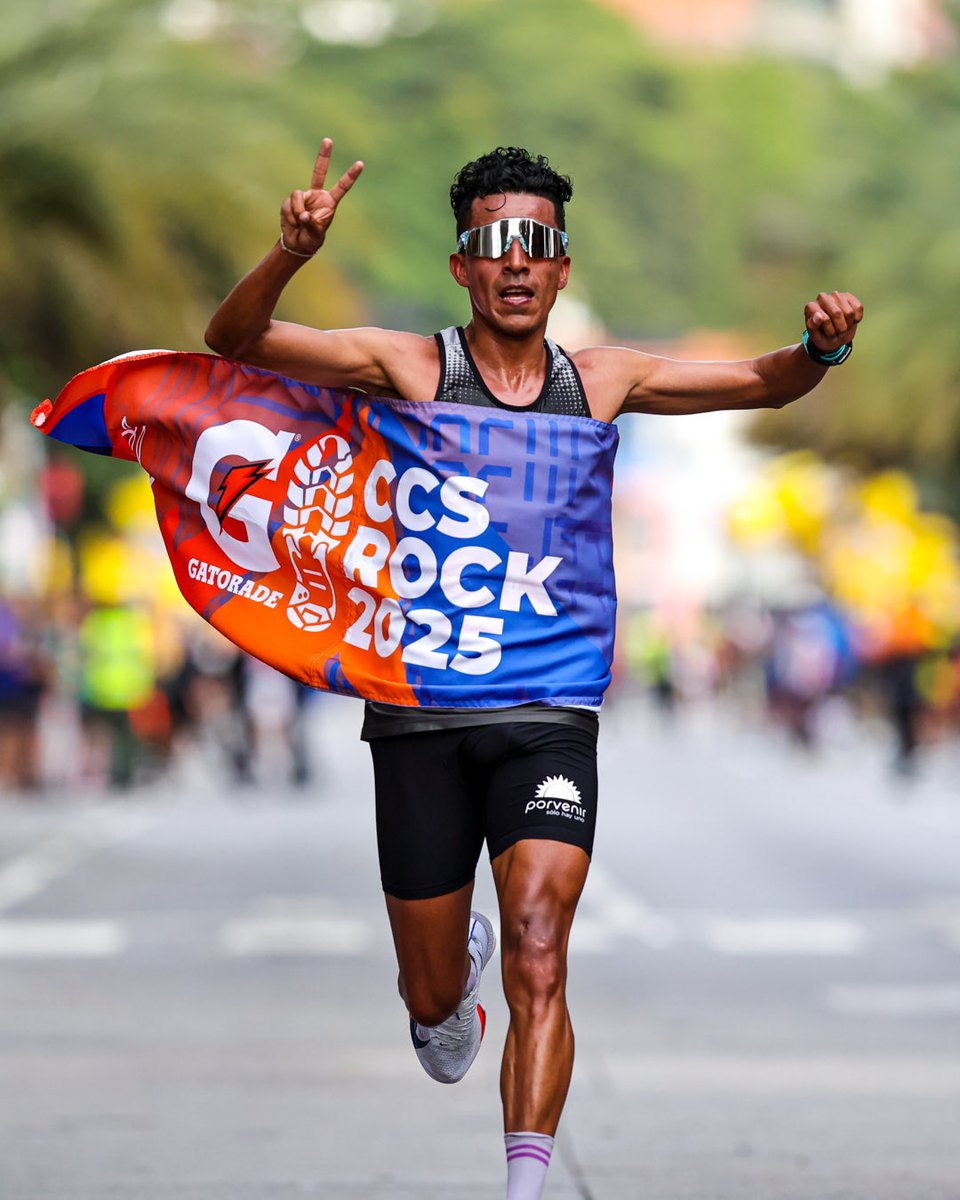 GatoradeVzla's tweet photo. Su ritmo no tuvo comparación ⚡️Los ganadores de la #GatoradeCaracasRock2025 https://t.co/LUW4CUCIru