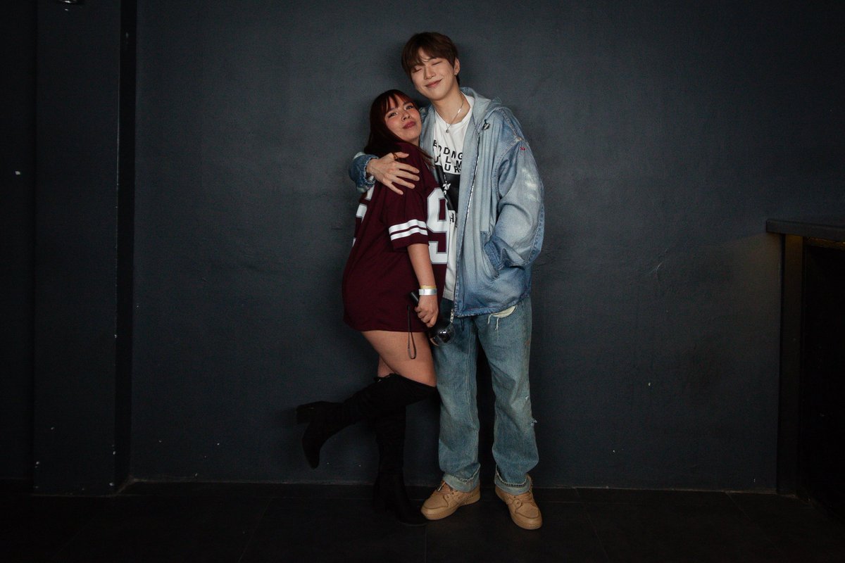 justvi_olet's tweet image. I am obsessed with my pictures 🥺💓
Showed him the tattoo he drew for me in Canada

I waited so long for this 
#KangDaniel #FlowD #강다니엘 #KANGDANIEL_IN_MEXICO 
#ACT_NEW_EPISODE_MEXICO