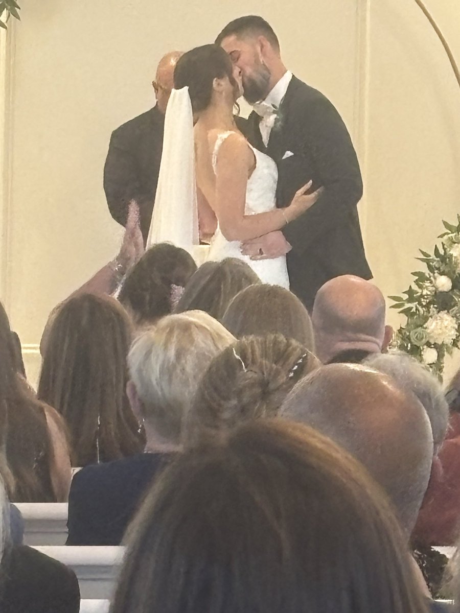 JohnFerrazzi's tweet photo. It was an honor to be at former 2017 captain Evan Mansfield’s wedding last night!  What a beautiful ceremony and fun wedding!  Sharing moments like this represent the bigger and more important part of coaching. So happy for you @evanmans24! https://t.co/UHEjfVDgW1