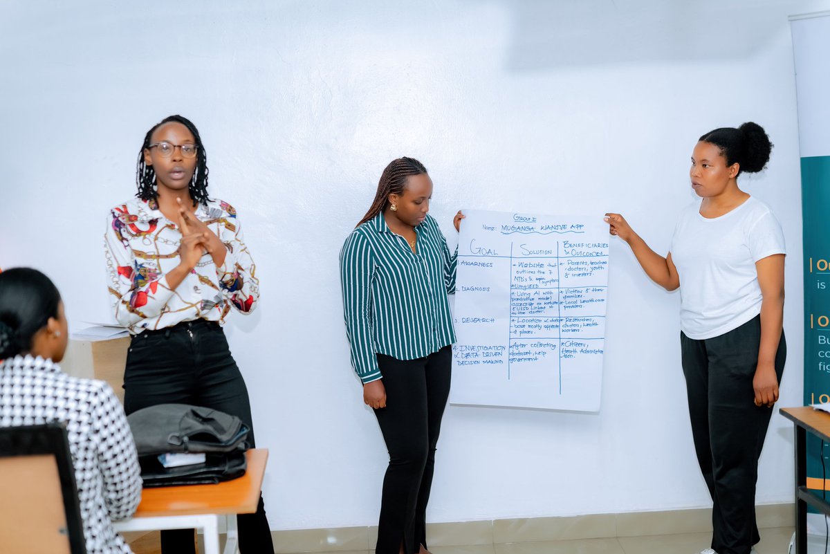MerciWaMwitira's tweet image. Who says tackling NTDs is only for health experts? 👩🏽⚕️💻
These brilliant young women are turning code into change, using tech innovation to reimagine the fight against neglect!
#SheCanCode #SheCanLead #ShecanBeatNTDs #YCNTDs