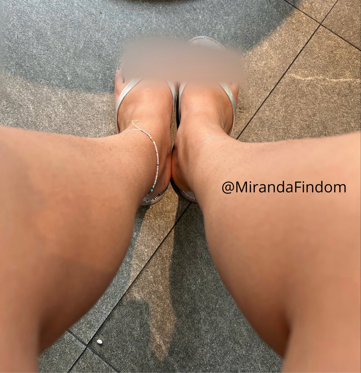 MirandaFindom's tweet image. Nuevo fondo de pantalla disponible tributa y agradece 👸🏻

#MirandaFindom #Findom #Femdom