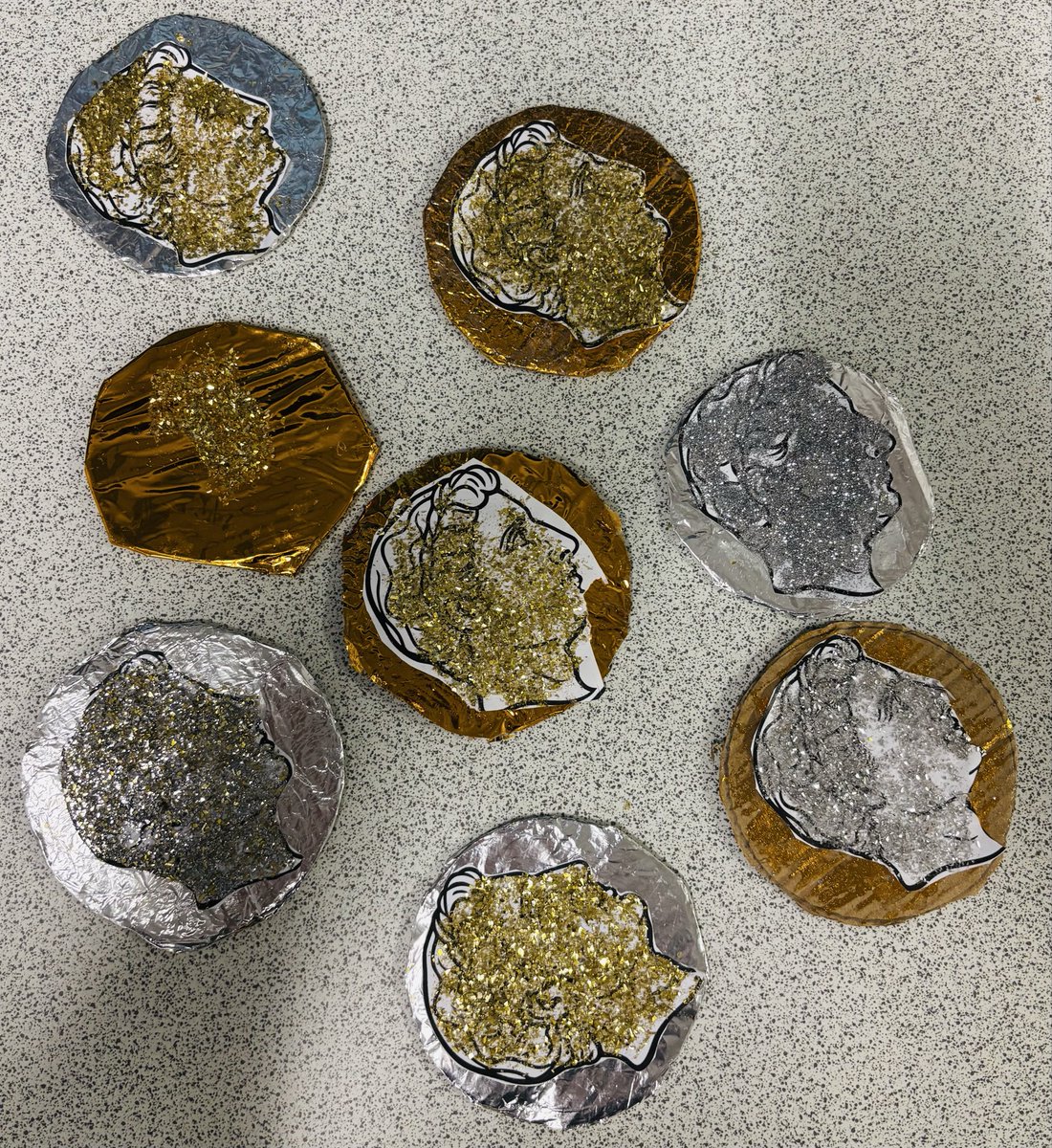 Learning about the history of Monmouth has been so much fun. Dosbarth Derwen have created their own Roman coins, like the ones dug up in Monmouth! 🏛️🪙