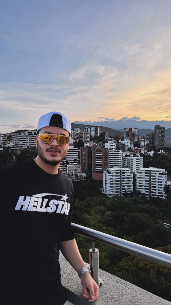 Alejomasis's tweet photo. 🔋🔋 https://t.co/nGn6scszIV