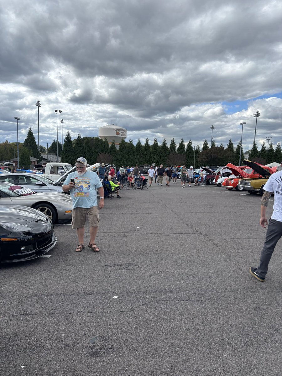 ldijames's tweet image. Largest event yet great educational experience for community!