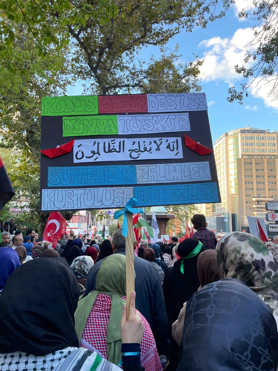 Kudüs özgür değilse dünya tutsaktır. 
📍Bursa