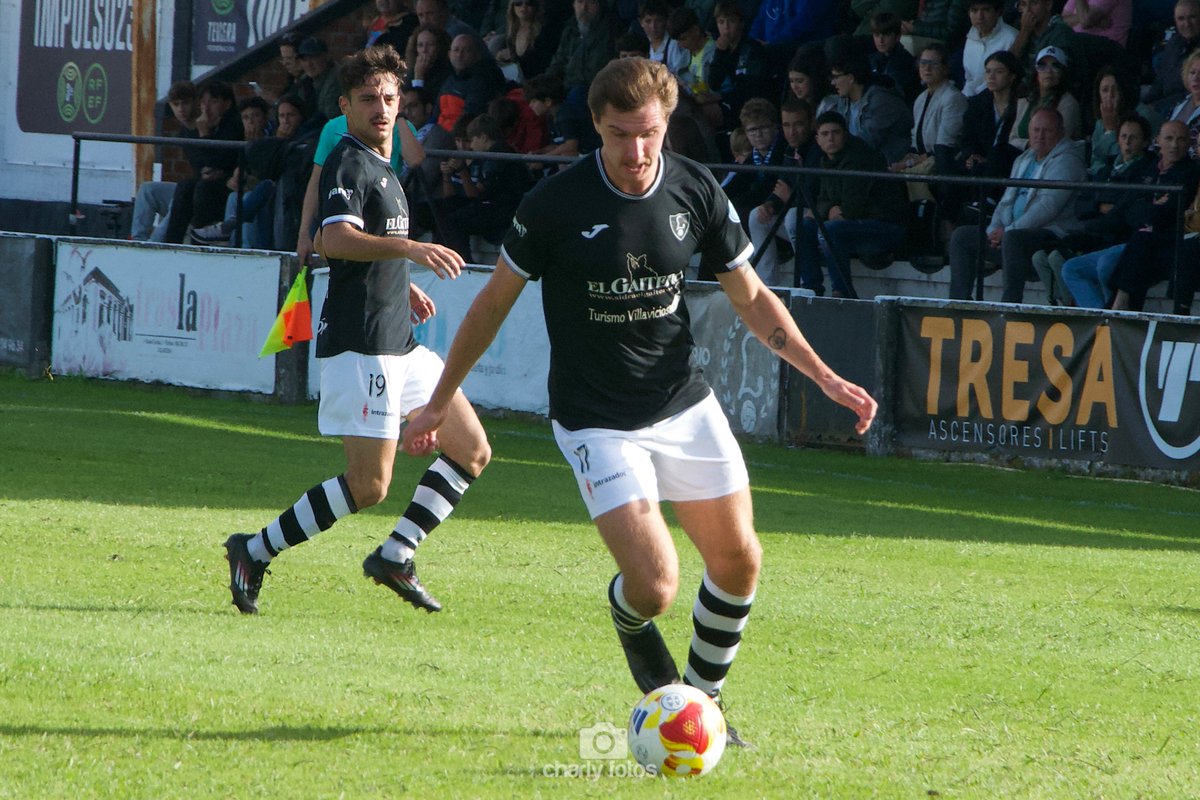 CDLealtad's tweet photo. Hoy finalizamos la jornada con una sensación amarga ante la derrota contra el @MarinoLuanco quedando el marcador 0-2 a su favor.
⚔️Seguiremos trabajando para ofrecer lo mejor en el campo y en el juego. Vamos leales!! #OrgulloLeal #cdlealtad ⚫️⚪️ https://t.co/YTEZyDJBaE