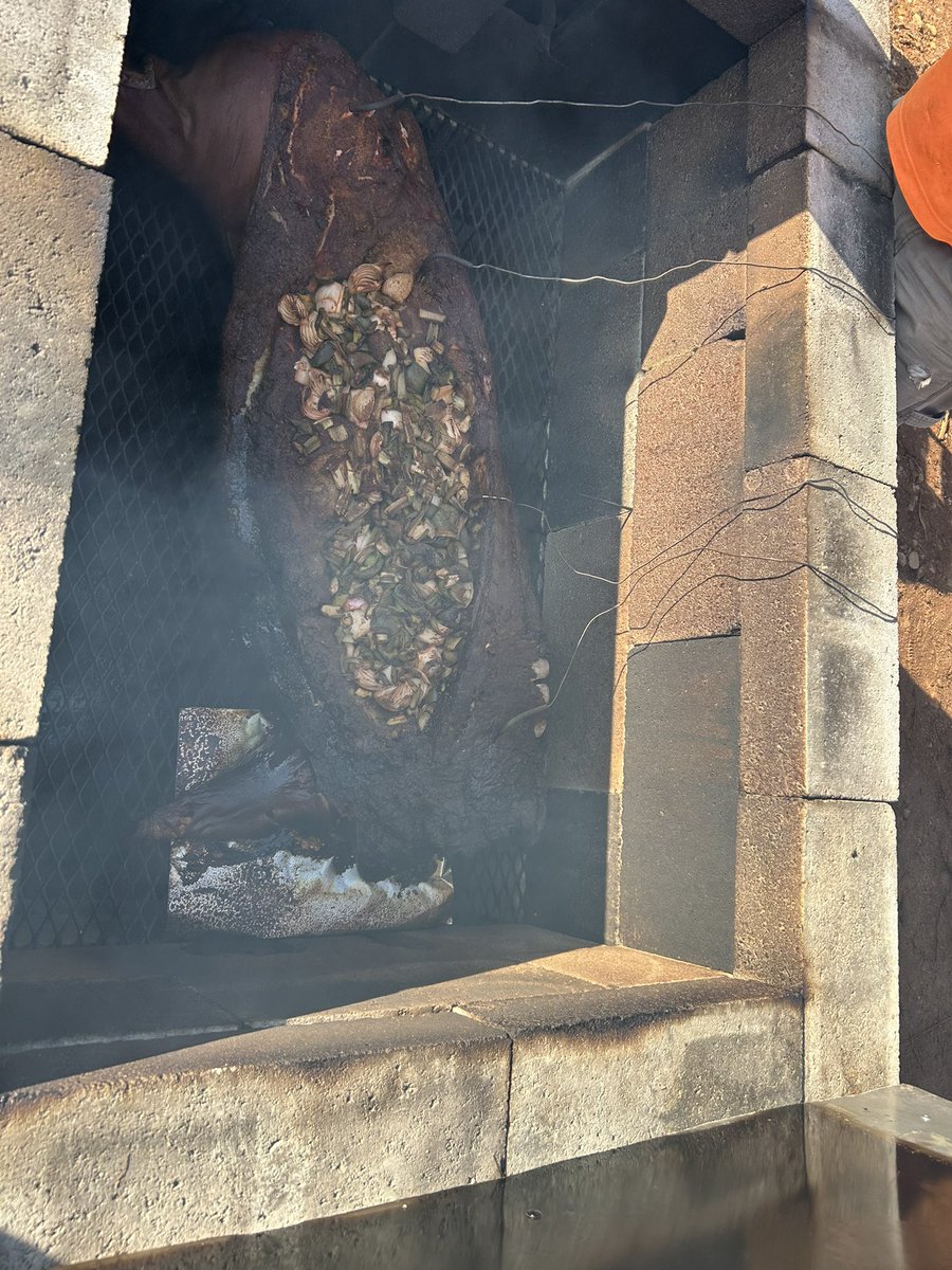 Taking a break from trading this weekend and finished up the bbq competition Saturday and now Building an outdoor bar for a wedding.