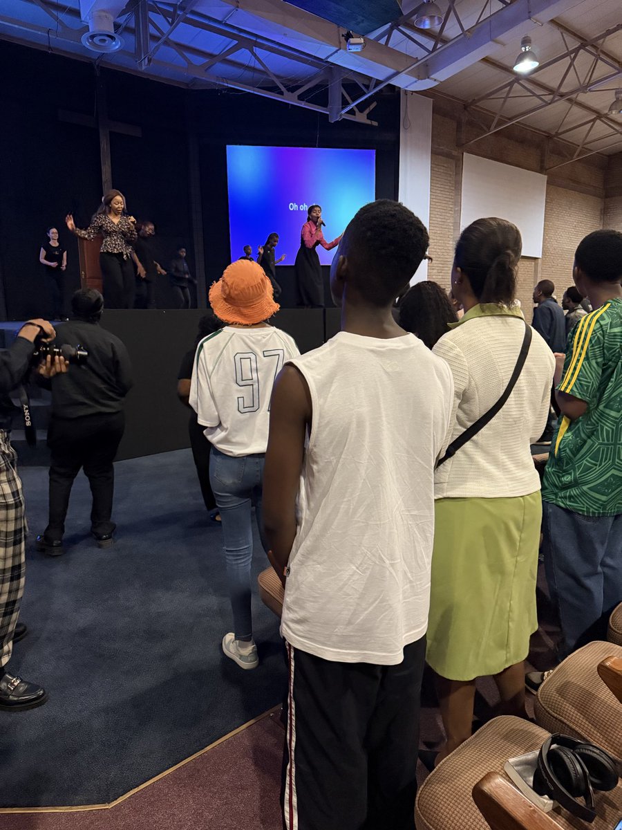 audas_vanschoor's tweet photo. What an amazing Sunday in God’s house!
Ps @mangalisomatshobane brought a powerful word that stirred our spirits and fueled our faith! 🔥🙌
We’re ready to take on the week.
Thank you Ps @BertPretorius for leading us🙏🏽
#3CMontana #FaithFilledSunday #RelationalLegacy https://t.co/DWE82gq3WI