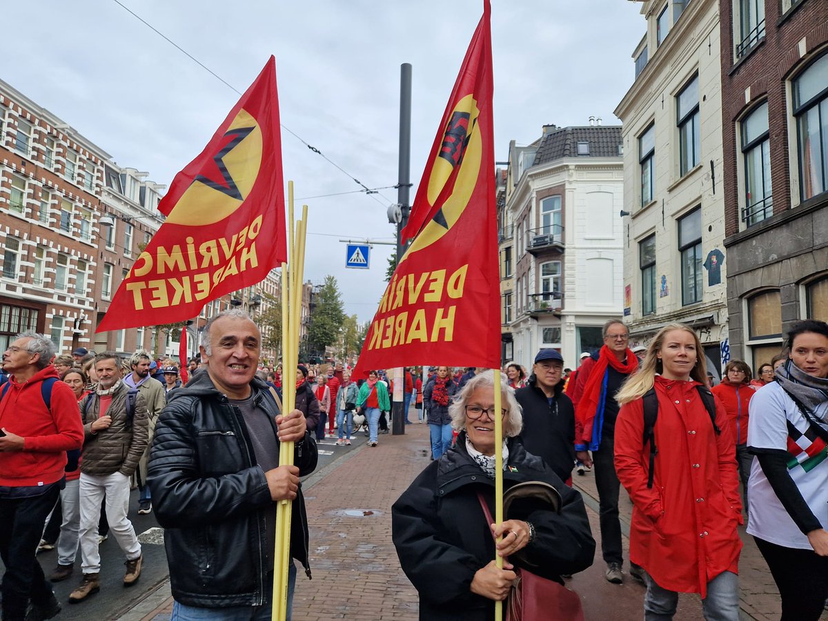 Filistin'deki işgale ve soykırıma karşı Amsterdam'da sokaklardaydık!

Direniş kazanacak, İsrail yıkılacak!