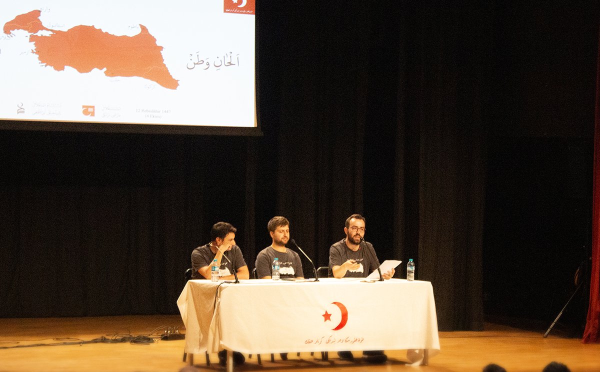 ELHAN-I VATAN PANELİ İSTANBUL'DA YAPILDI

istiklalmarsidernegi.org.tr/IcerikDetay?Id…