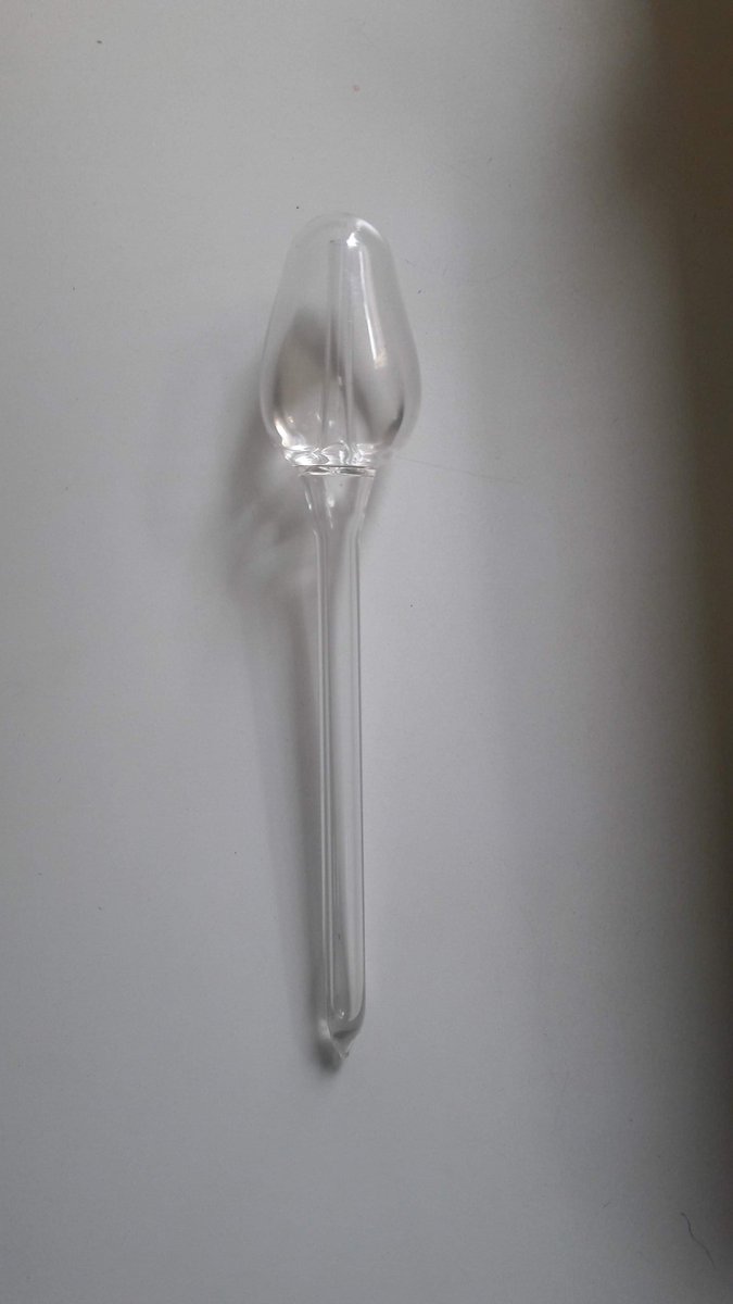 gajendra_192's tweet image. Kya koi bata sakta hai,ise kya kahate hain aur ye kahan milega.
&quot;Can anyone help me identify what this product is? I have no idea about it. 🤔📸&quot;
#WhatIsThis

#HelpIdentify

#ProductHelp

#AskTwitter

#IdentifyThis

#TechHelp

#Ayurveda
#MysteryItem
#help #query #info #instru