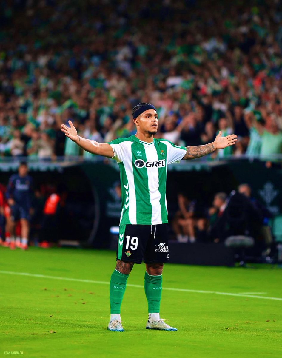 24Gavii's tweet photo. Lo de este pedazo de delantero? Locura 💚 https://t.co/MUoseyx7kC