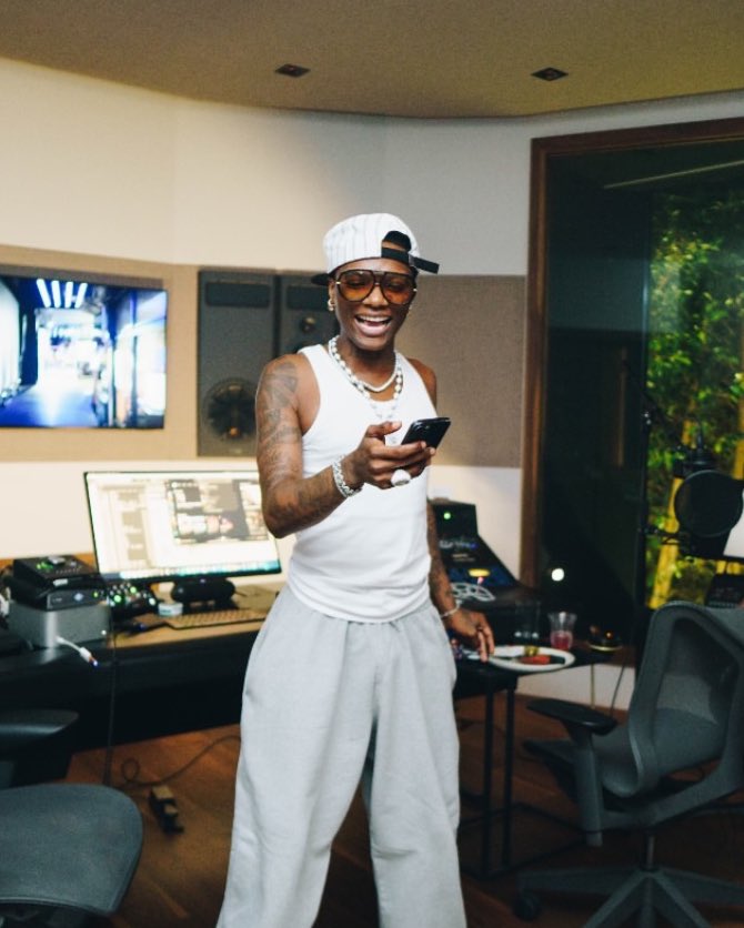 Mr Ayo is active ❤️