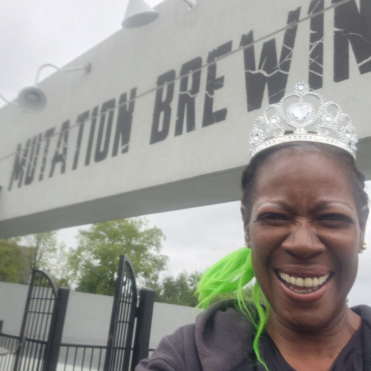 Enjoying my Bday with <a href="/99x/">99X</a> Atlanta! 
Ok.. where I get a tshirt?
#happybirthday #mutationbrewing #Atlanta