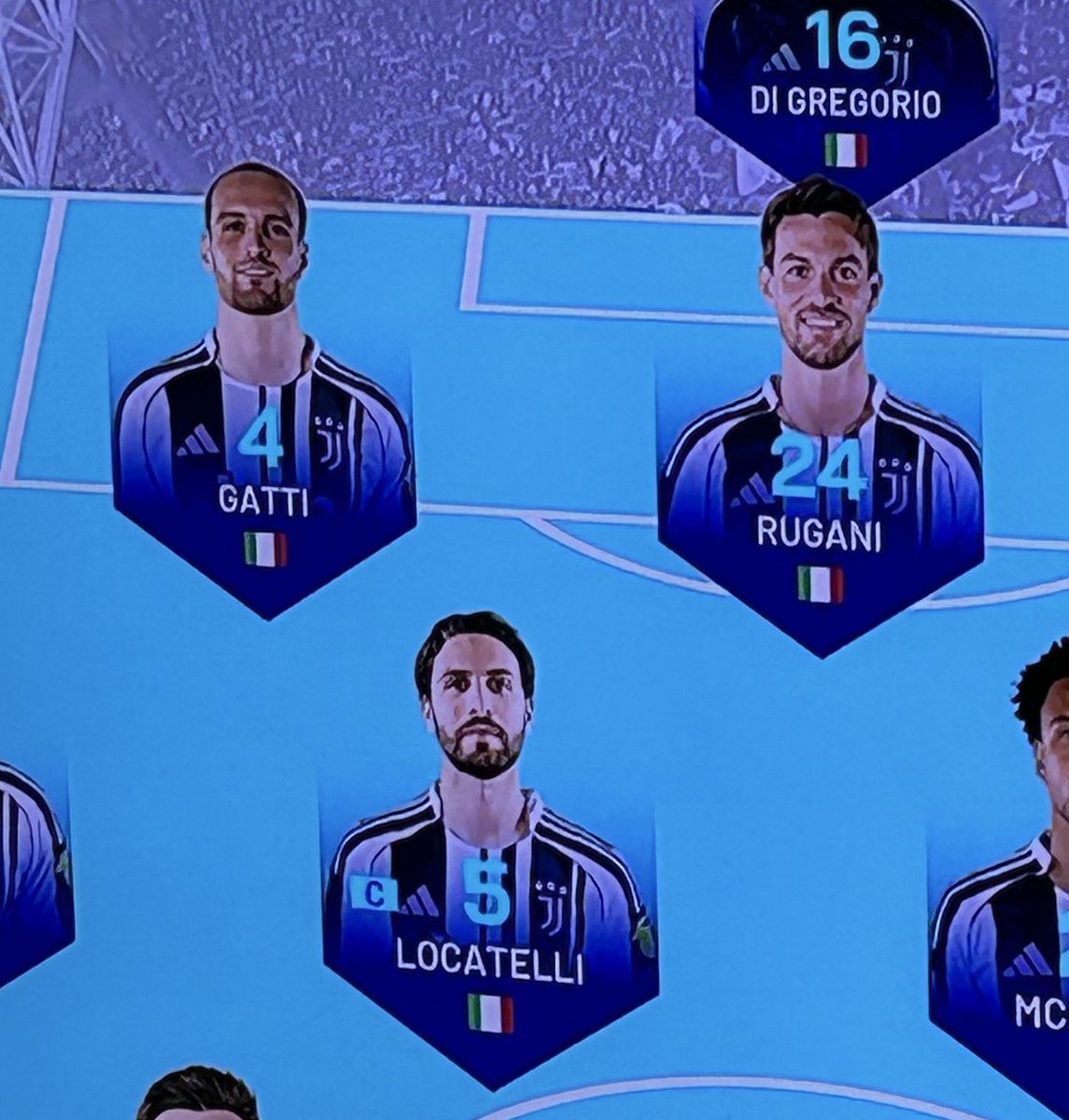 Locatelli vattene. tweet media