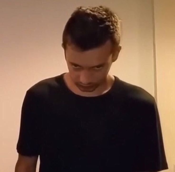 kenny 🖤 tweet media