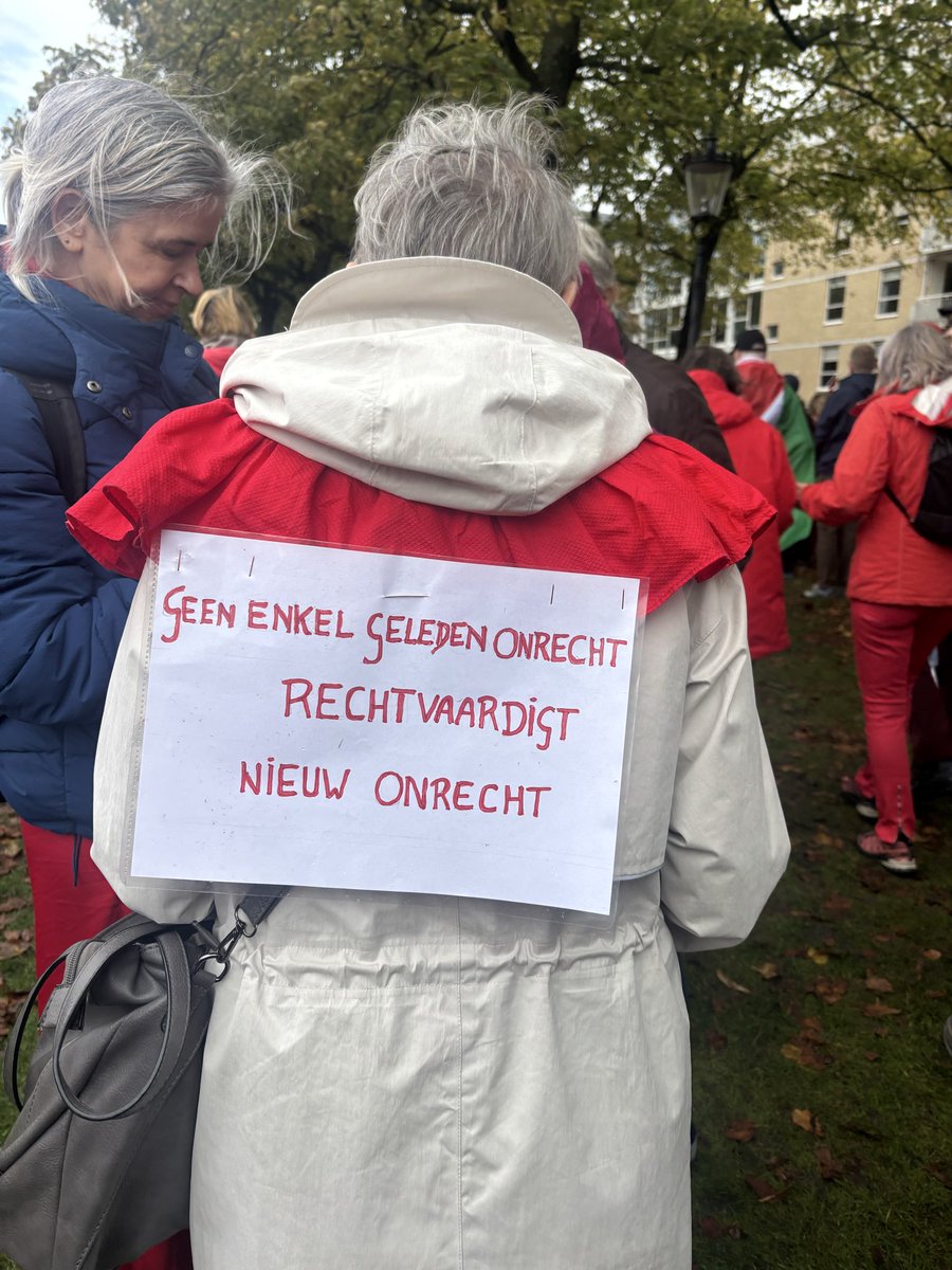 suzanne_GL's tweet image. 250.000 mensen trekken een #rodelijn.

En dat blijven we doen.