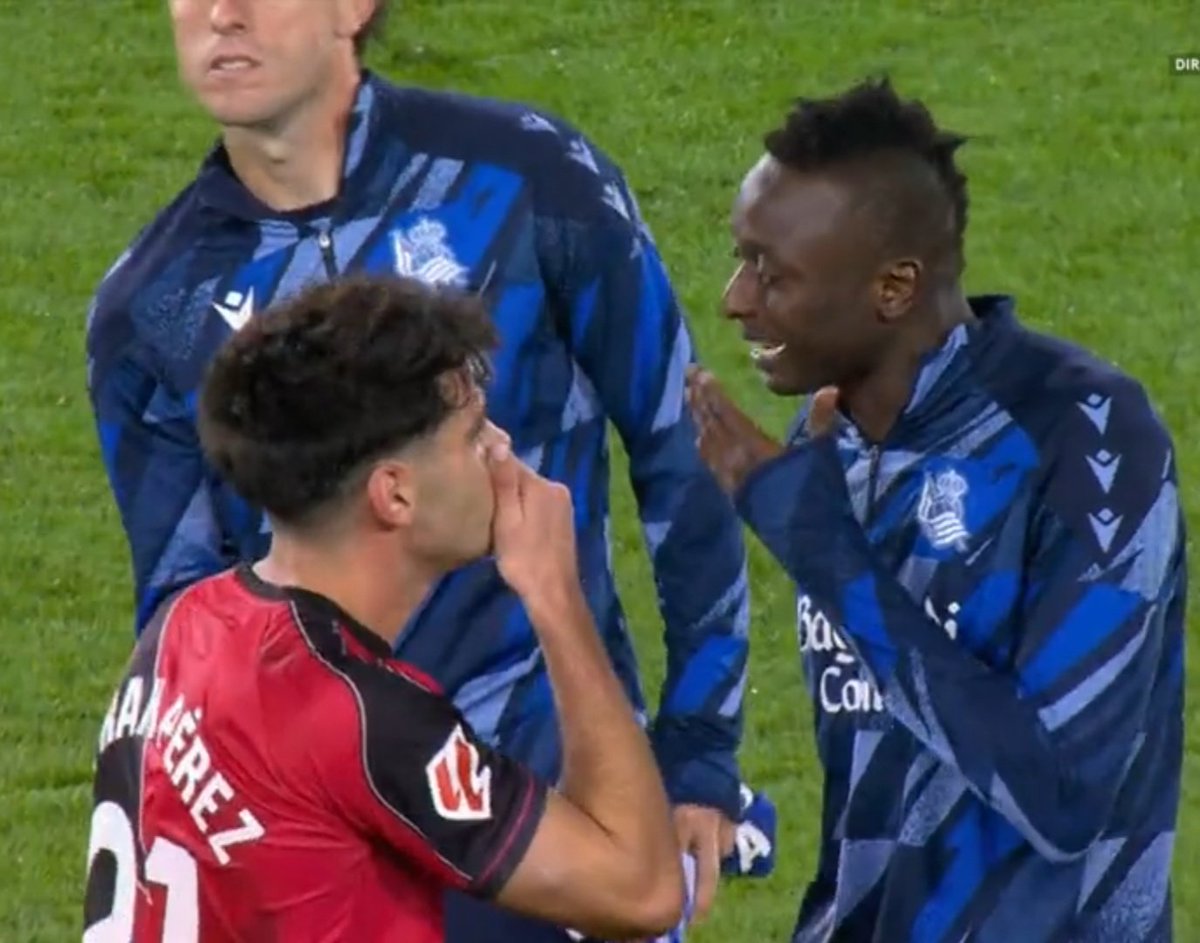 Un3DeAbrill's tweet image. Puta vergüenza @RealSociedad