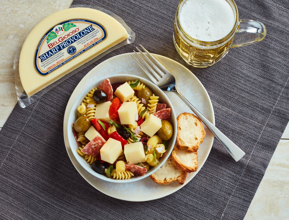 Miami_Living's tweet image. BelGioioso Provolone blends old-world Italian craft with Wisconsin excellence — from mild &amp;amp; buttery to bold &amp;amp; sharp. Perfect for sandwiches, pastas &amp;amp; antipasto. Discover more at BelGioioso.com 🇮🇹

#BelGioioso #Provolone #ItalianCheese #GourmetCheese #MiamiLivingMagazine