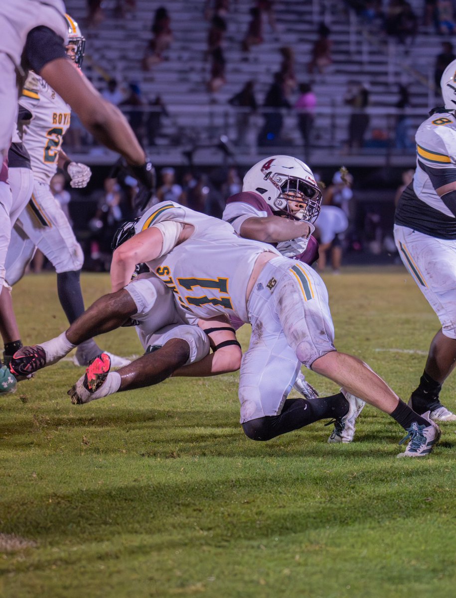 Rylan Ehrenfeld 
Mid-season highlight tapes
Offense - share.qwikcut.com/68e2b2a77481e2…
Defense - share.qwikcut.com/68e29248c29812…

<a href="/PGRoyalsFB/">Prince George Football</a>