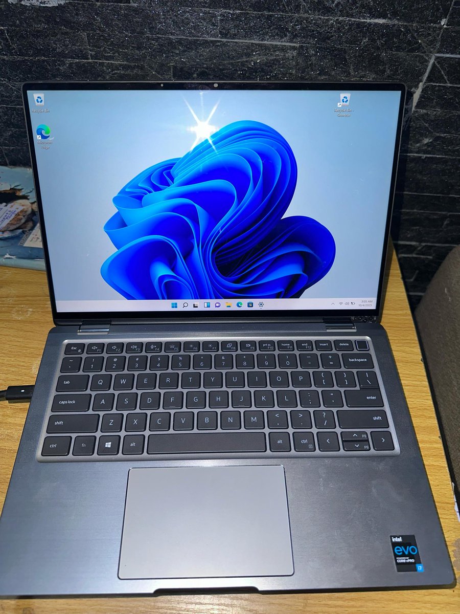 AdamNathaniel4's tweet photo. Customer from Twitter saw my post on Dell Latitude 9420 and placed his order then he came to store to pick up this machine 
Thanks for the trust and patronage @godwin__x 

We have more of these machines available in store for pickup and we also deliver nationwide 🚚 https://t.co/5F4VlvODo0