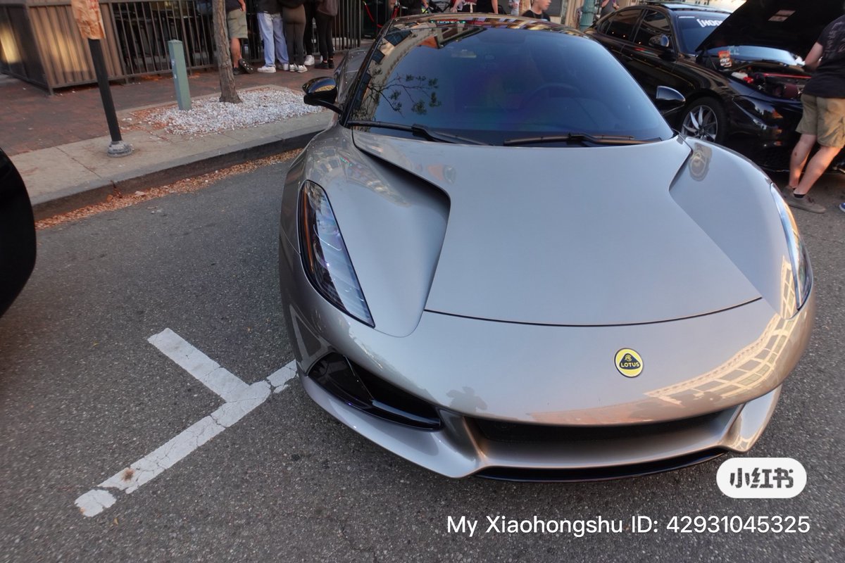 candymanetv's tweet photo. Went to the Super Fly Show First Friday Downtown Canton &amp; there was so many cars. I took so many pics I ran through 4 of my batteries &amp; had to go home &amp; grab more. Ima drop more I just got so many. If you see your car let me know and I’ll tag you. More pics to come!!!!! https://t.co/nt0QRERSuA