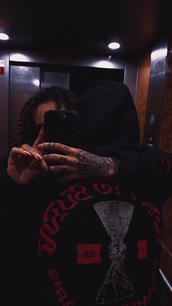 𝖓𝖆𝖇𝖎 ʚїɞ tweet media