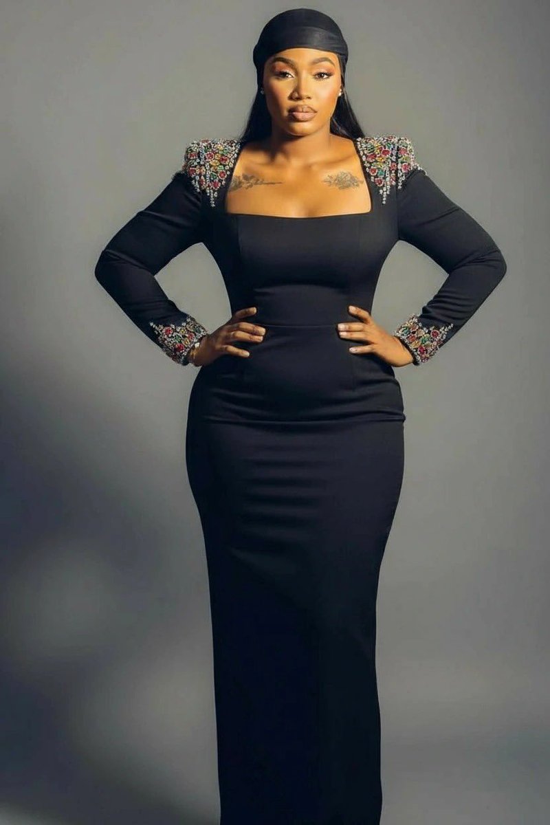 k_rugiatu's tweet photo. GOD DID
top four out of 29 housemates
 
#SultanaFarida https://t.co/GjTu1gaAoN