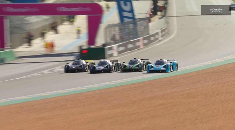 Je dirais à mes enfants que c’était le plus grand moment de sport automobile en 2025.

#GPExplorer3 #TheLastRace