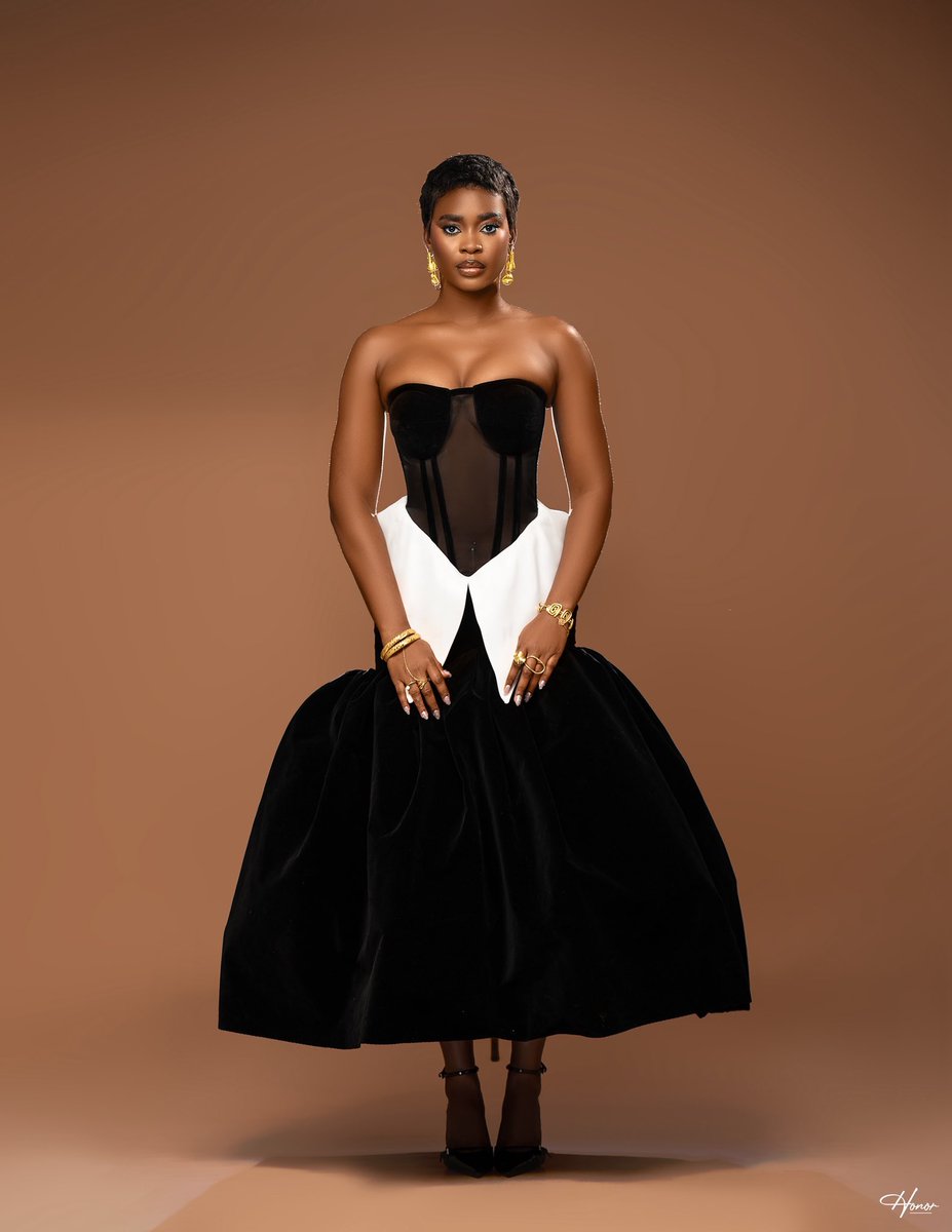 femicryp's tweet photo. Who’s winning the crown?
Like for imisi 
Retweet for Dede 
@SentientAGI  #BBNajia https://t.co/AdAJ7TVS8E