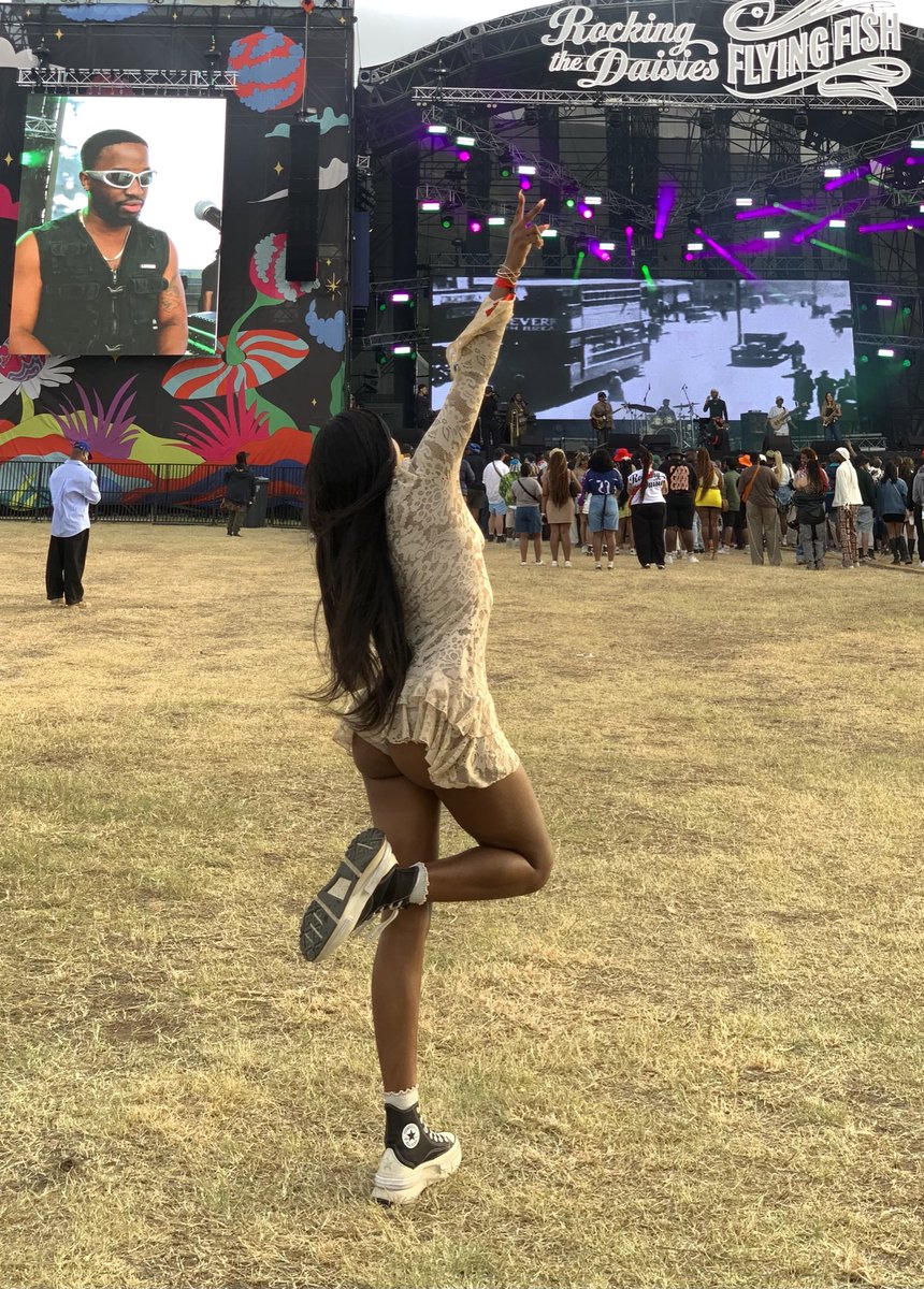 PervyGuy44's tweet photo. I need to attend this festival 🤭 https://t.co/fgGAiOddGc