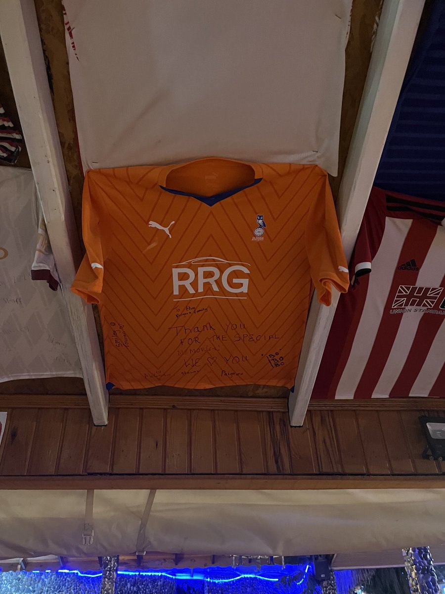 Oggy1963's tweet image. Who left this thing of beauty in Angora restaurant in Hisaronu #oafc