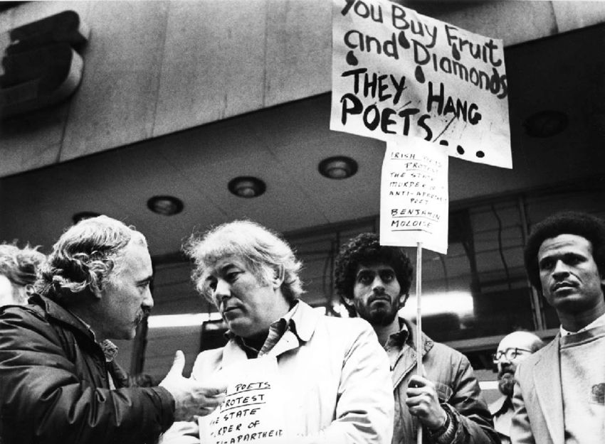 HistorySAZAR's tweet image. Seamus Heaney, Dunnes stores workers and other protestors demonstrating in Dublin to protest against the execution of South African activist and poet Benjamin Moloise. Photograph by Eamonn Farrell