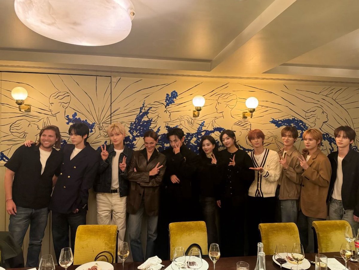 Kim Taehyung with others CELINE brand ambassador!