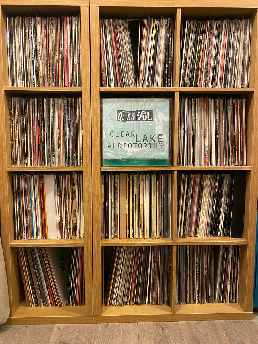 i_mantus's tweet image. Thought I treat myself to @WeAreDeLaSoul “Clear Lake Audiotorium” legendary collector’s ep on clear green vinyl in gel sleeve.

#delasoul
#thankyoudave
#clearlakeaudiotorium 
#vinyl