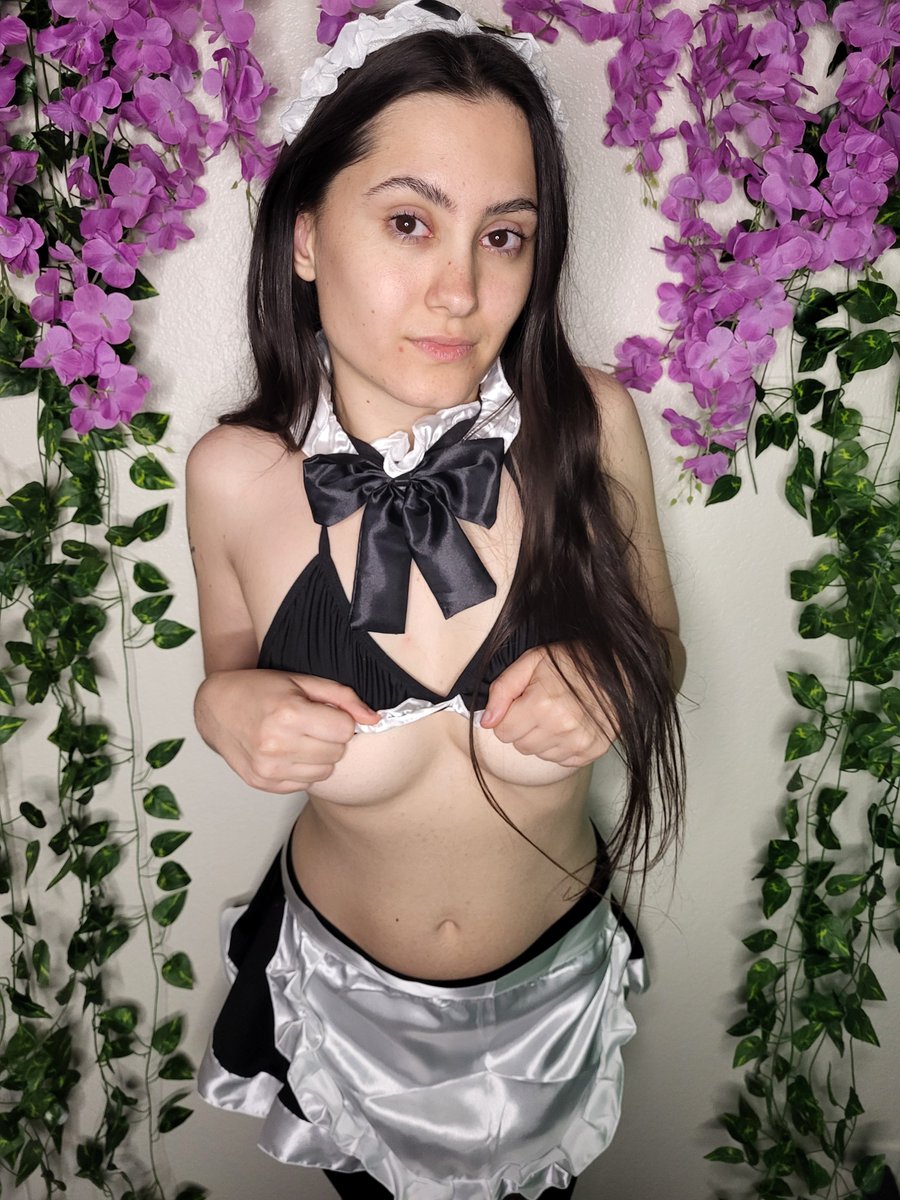 IBikiniPrincess's tweet image. Looking like a whole problem and the solution #OnlyFans #NSFW #Twitch