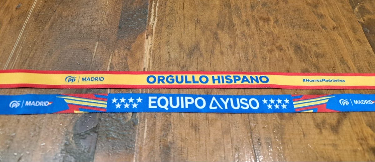 En Gran Vía, Colón… 
La Fiesta de la Hispanidad es de todos…Menos si gobierna el PP, que la convierte en el “Día de la propaganda Popular”.

Pagado, por supuesto, con dinero de todos.