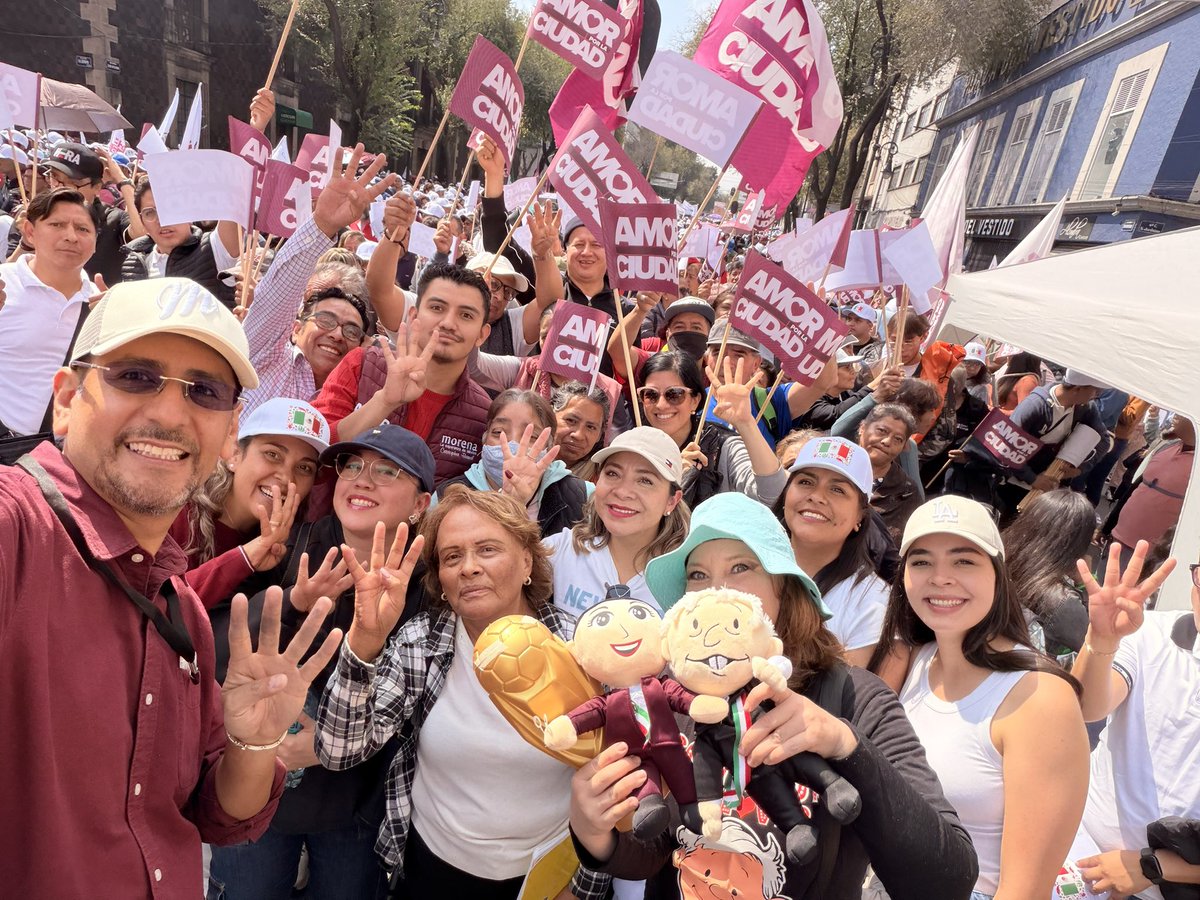 Primer informe de gobierno de la mejor presidenta del mundo: <a href="/Claudiashein/">Claudia Sheinbaum Pardo</a>