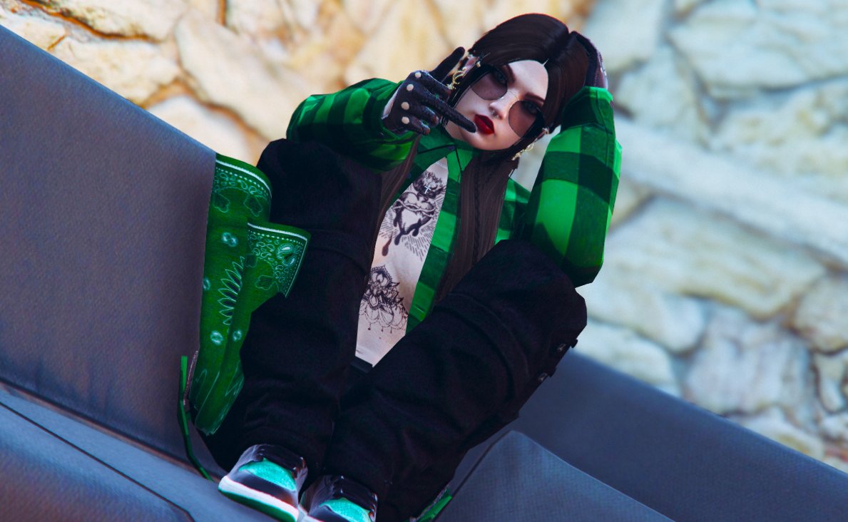 Renna_xtrial's tweet photo. 4 personajes durante 1 año.. algunos mas tiempo otros menos..  que pasara ahora en la 2.0?😜#familyRP https://t.co/XOu1NbZXif
