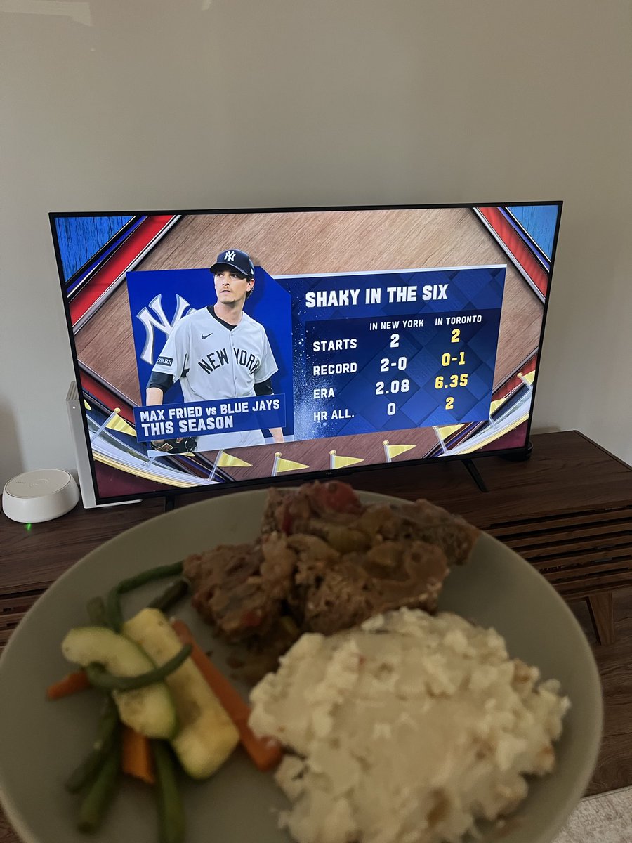 michaelredgate's tweet photo. Meatloaf time. Let’s go yanks. @BeardownCuz https://t.co/IVsKwAwLJs